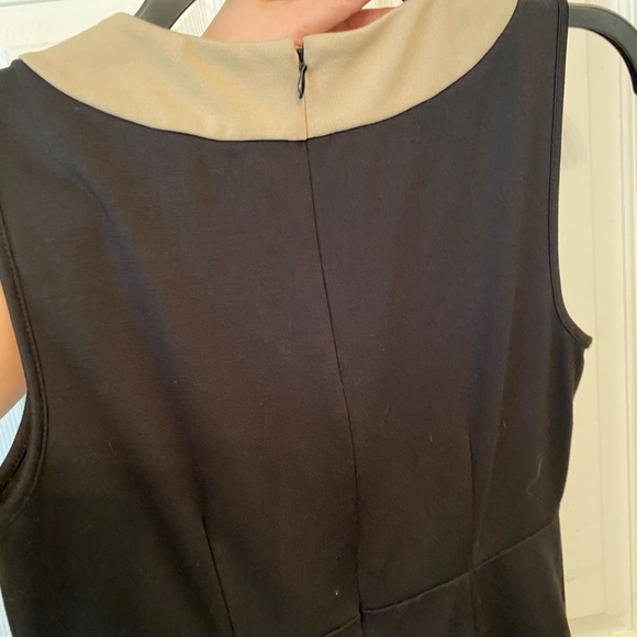 Dress - Picture 6 of 6